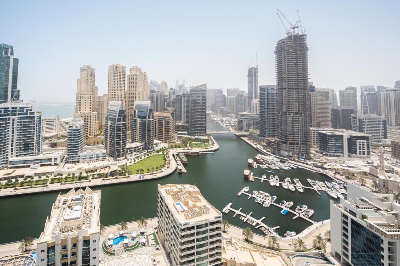 Fam Living - Marina Marvel - Studio Apartment With Breathtaking Views In Studio One Tower Dubai Exterior photo